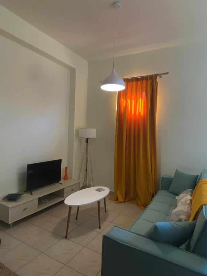 Helen's Cozy Apartment Koropi